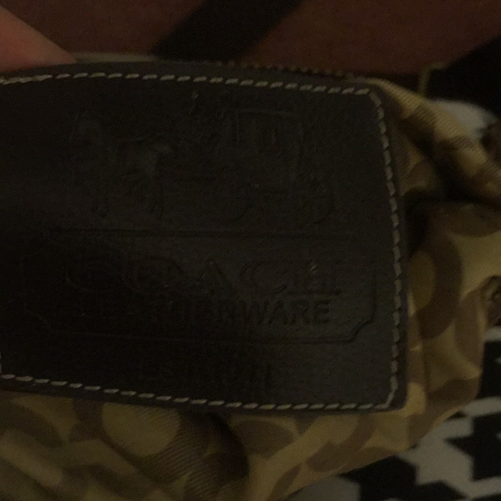 Coach purses - Picture 4 of 4